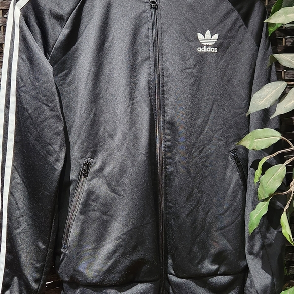 🌼2/40🌼  Adidas jacket - Picture 8 of 8